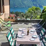 Casa Intignano - Con Terrazzo Vista アパート