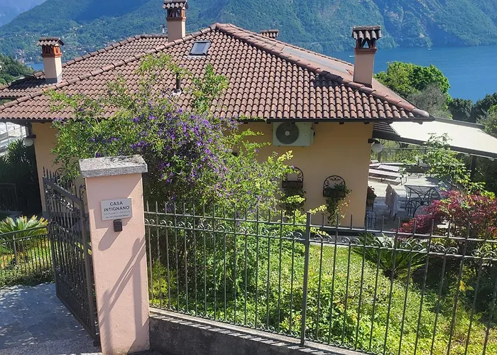 Lägenhet Casa Intignano - Con Terrazzo Vista Tremezzo