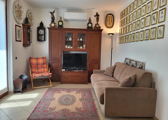 Lägenhet Casa Intignano - Con Terrazzo Vista Tremezzo