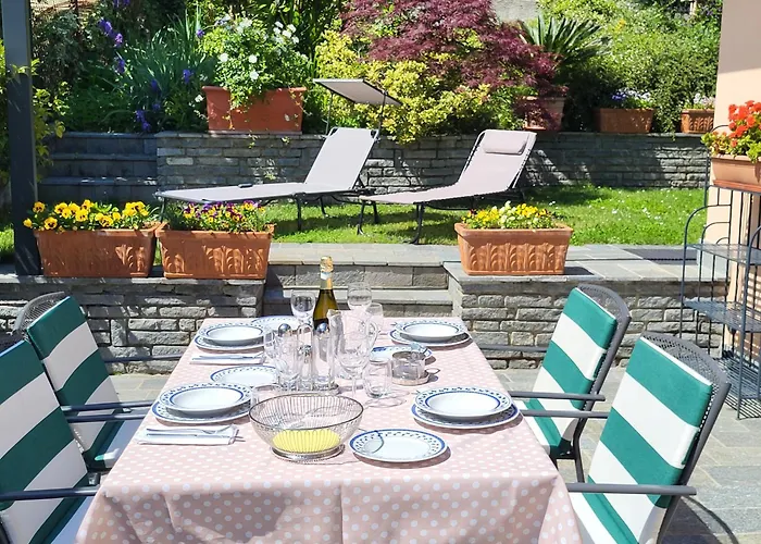 Casa Intignano - Con Terrazzo Vista Lägenhet *