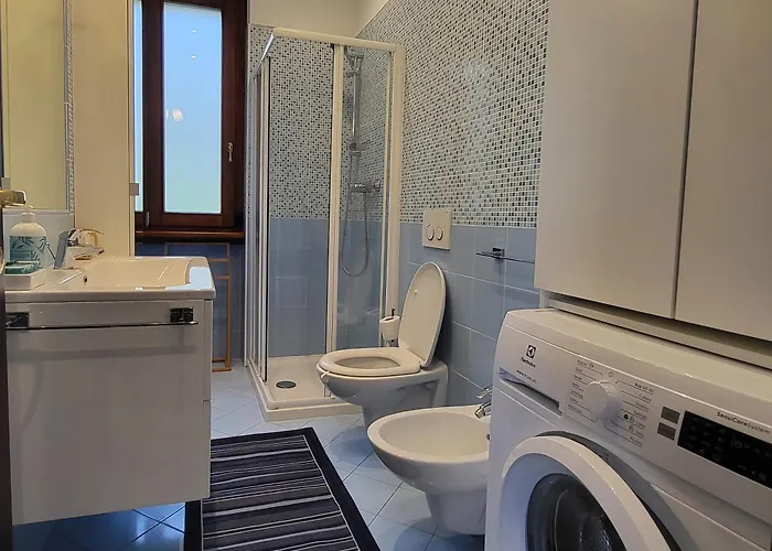 Casa Intignano - Con Terrazzo Vista Lägenhet Tremezzo